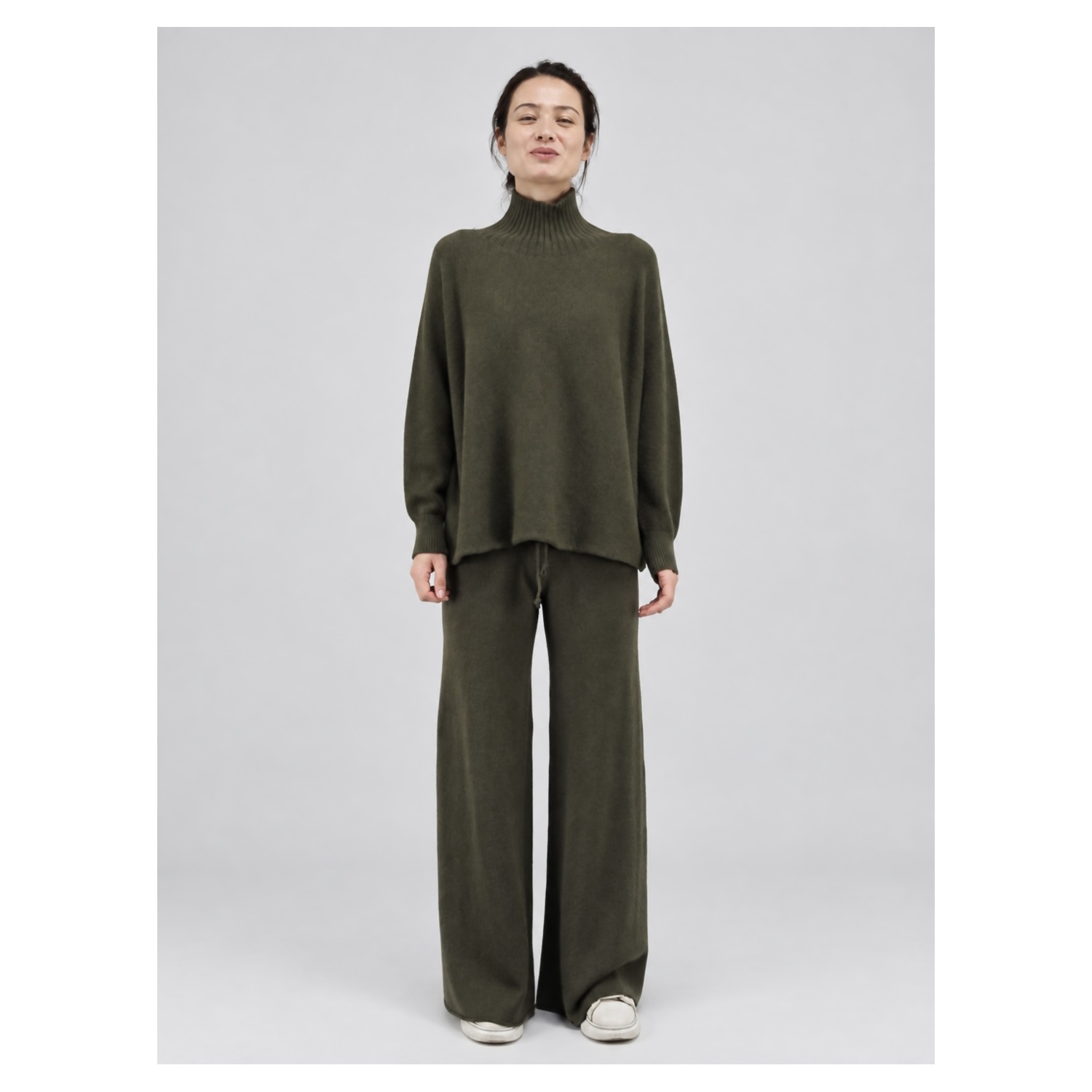 Knitted Wide Leg Trousers - Image 9